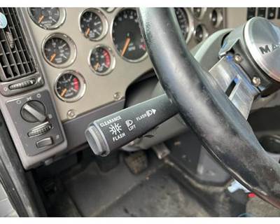 Used 2015 Mack Pinnacle CXU613 Turn Signal Switch