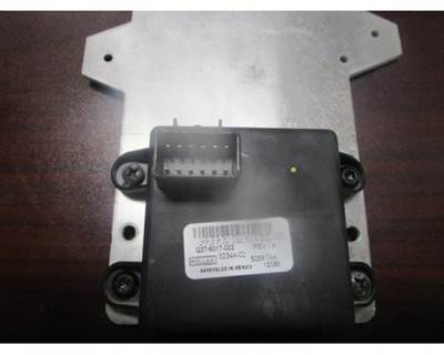 Used Peterbilt 386 Mirror Control Module, Part # Q27-6017-002