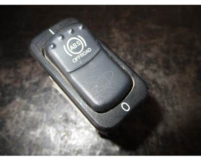 Used 2009 Peterbilt 389 ABS Offroad Switch, Part # 16-09122-6MB