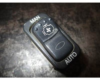 Used 2009 Peterbilt 389 MAN/AUTO Switch, Part # 16-09121-7C8