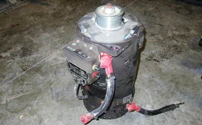 USED GENERATOR 28V 570 AMP NIEHOFF N1609-2 MRP21121 W/ VOLTAGE REGULATOR. 
P/N: