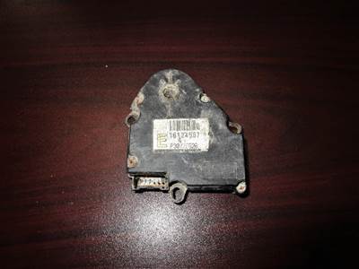 USED AC/HEATER ACTUATOR. 2 PRONG 
P/N: 16124567