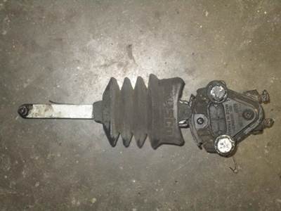 USED HEIGHT CONTROL VALVE OEM # 464007004