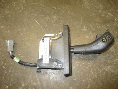 USED EATON AUTOMATIC TRANSMISSION GEAR SHIFTER P/N: A-8688