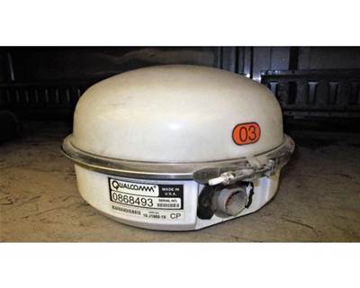 USED QUALCOMM GPS DOME ANTENNA. 
P/N: 10-J1660-18