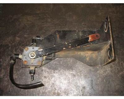 USED AIR SUSPENSION VALVE P/N: 52321-Q119
