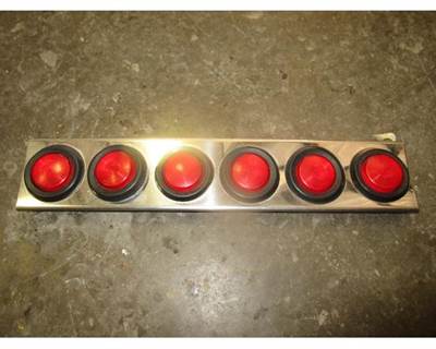 USED EXTERIOR LIGHTS P/N: 10744002