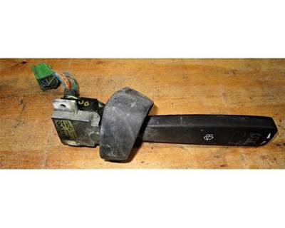 Used Volvo Wiper Switch, Part # 20700930 / 20553738 / 3944081 / 20700927 / 20553740 / 20424046