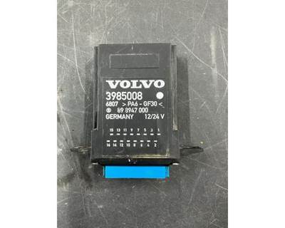 Used Volvo Flasher Module Relay, Part # 3985008