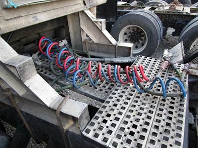 Volvo VNL Electrical Parts