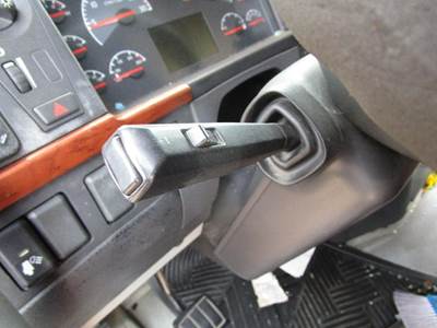 Volvo VNL Electrical Parts