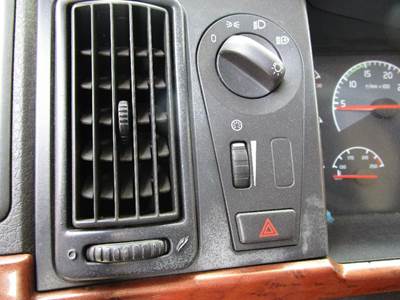 Volvo VNL Electrical Parts