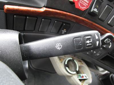 Volvo VNL Electrical Parts