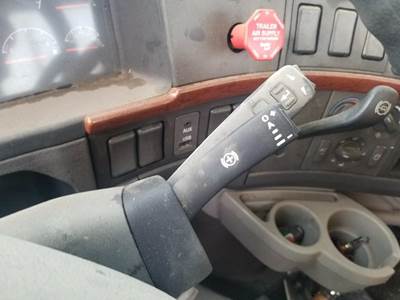 Volvo VNL Electrical Parts