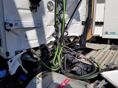 Volvo VNL Electrical Parts