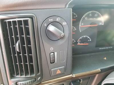 Volvo VNL Electrical Parts