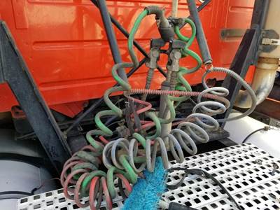 Volvo VNL Electrical Parts