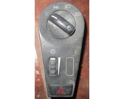 Used Volvo VNL Light Control Unit, Part # 20 94 2847