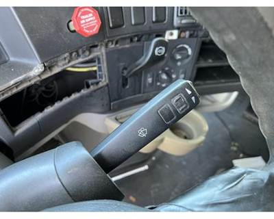 Used 2005 Volvo VNL Windshield Wiper Control Switch