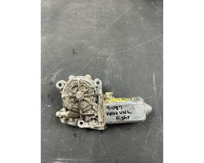 Used Volvo VNL Right Window Regulator Motor, Part # 3176552