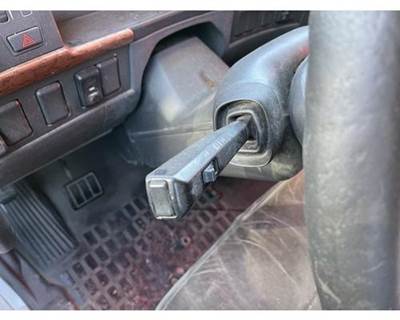 2006 Volvo VNL Turn Signal Switch