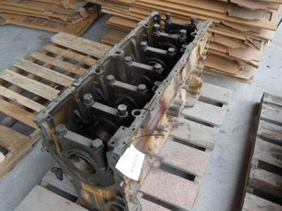 Caterpillar C15 ACERT Engine Block / Cylinder Block