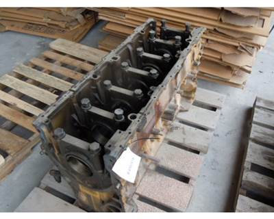 Caterpillar C15 ACERT Engine Block / Cylinder Block