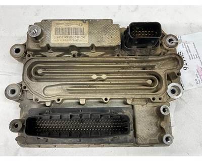 Detroit CASCADIA 125 Engine Control Module (ECM) for a Freightliner CASCADIA 125