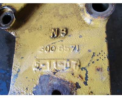Caterpillar Engine Bracket, Part # 300-6571