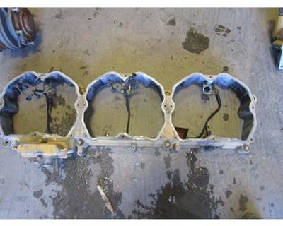 Caterpillar C12 Engine Valve Cover Spacer, Part # 9Y7216