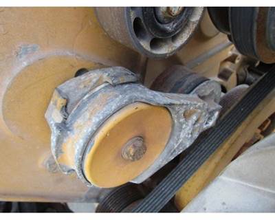 Used Caterpillar C15 ACERT Serpentine Belt Tensioner for Peterbilt 387
