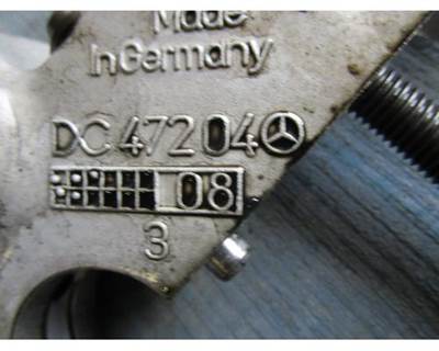 Detroit DD15 Engine Camshaft Hold Down Clamp, Part # A47204