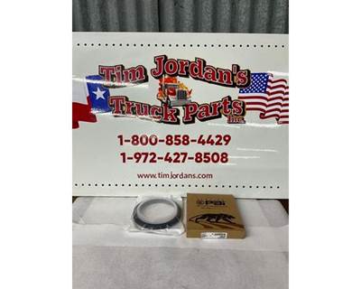 New Detroit DD15 Rear Main Seal, Part # A0159974946 / 636026