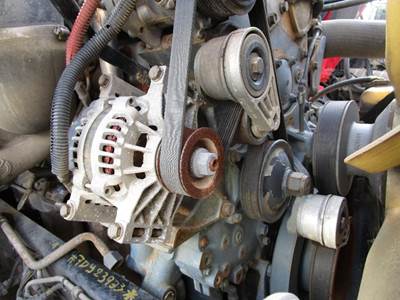 Detroit Series 60 14.0L Engine Part for a Freightliner COLUMBIA 120