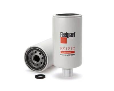 New Fleetguard FS1212 Fuel Filter