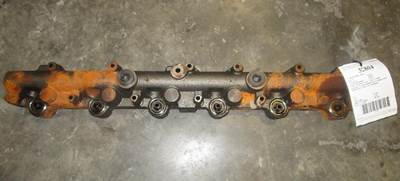 International DT466E Engine Part