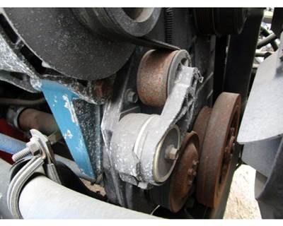 Used International DT466E Serpentine Belt Tensioner for International 4900