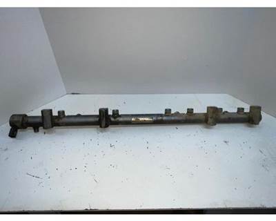 Paccar MX-13 Fuel Rail with Sensor, Part # 7210-0513 / 7210-0503