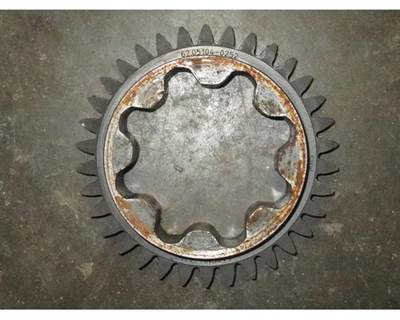 USED MAXXFORCE 13 MAN RING GEAR / OIL LUBE PUMP COVER GEAR OEM # 51.05104-0252  