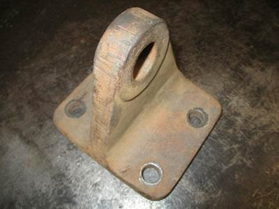 Caterpillar Engine Mount