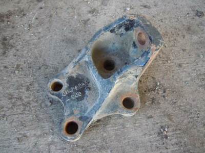 Freightliner Engine Mount