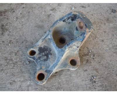 Freightliner Engine Mount