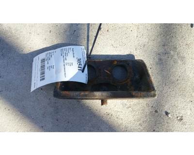 Freightliner Engine Mount