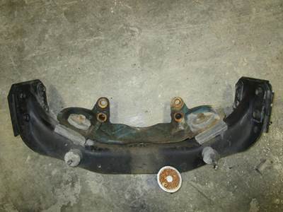 International DT466E Engine Mount