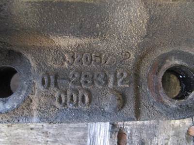 Mercedes-Benz MBE 4000 Engine Mount