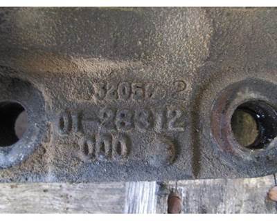 Mercedes-Benz MBE 4000 Engine Mount
