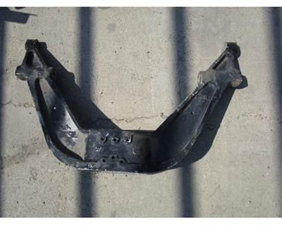 USED FRONT LOWER ENGINE MOUNT CROSSMEMBER - P/N: R01-23292