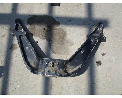 USED FRONT LOWER ENGINE MOUNT CROSSMEMBER - P/N: R01-23292