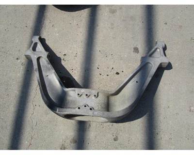 USED FRONT LOWER ENGINE MOUNT CROSSMEMBER - P/N: R01-22440