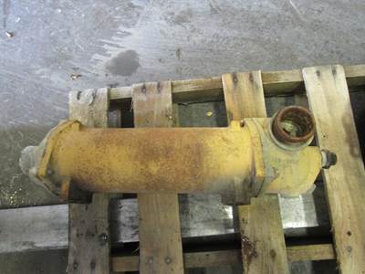 Caterpillar C12 Engine Oil Cooler